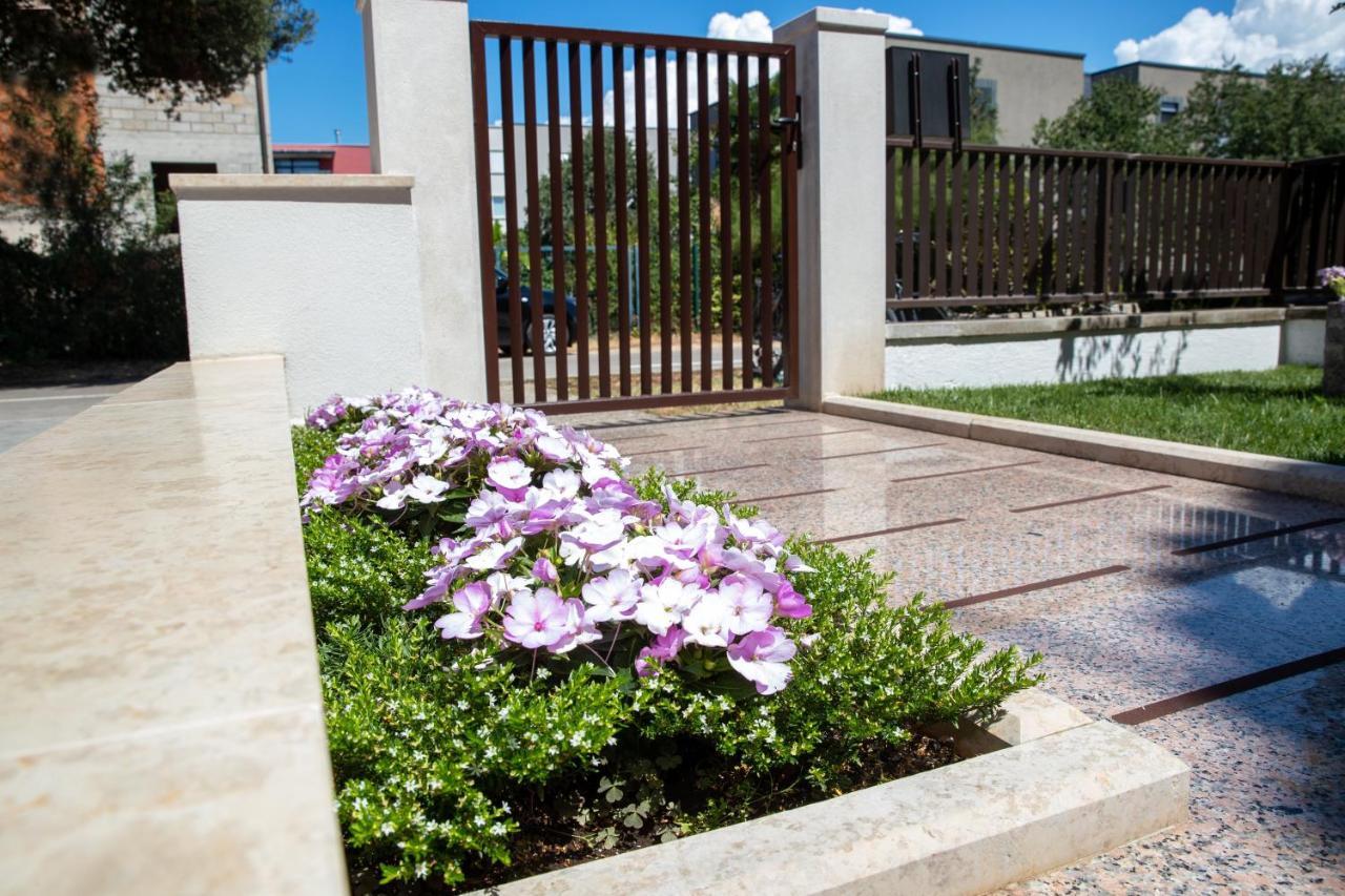 Studio Apartment Noah Ρόβινι Εξωτερικό φωτογραφία